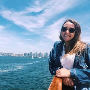 Meet your Posher, Madelyn